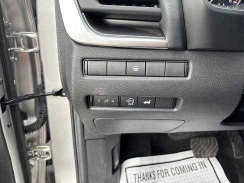 Used 2023 Nissan Rogue SV w/ SV Premium B Package AWD/4WD image 24