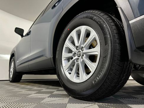 Certified 2026 Toyota Grand Highlander XLE image 28