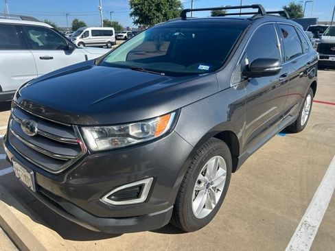 Used 2018 Ford Edge SEL FWD image 2