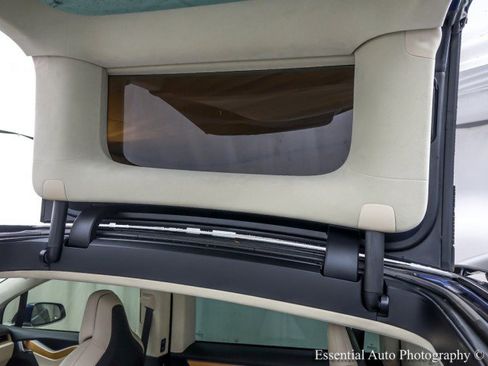 Used 2018 Tesla Model X 100D image 38