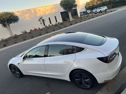 Used 2020 Tesla Model 3 Long Range image 11