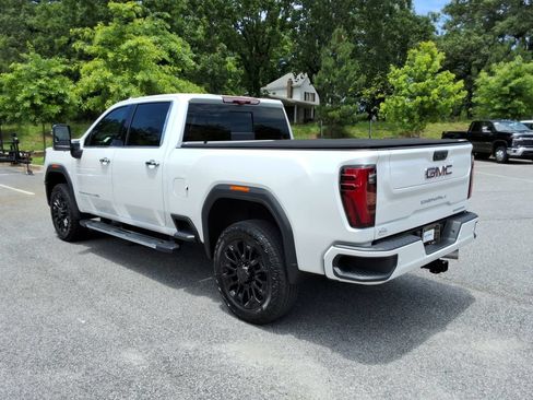 Used 2025 GMC Sierra 2500 Denali w/ Denali Reserve Package AWD/4WD image 7