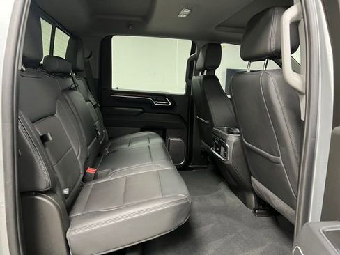 Used 2025 GMC Sierra 3500 Denali w/ Denali Reserve Package image 52