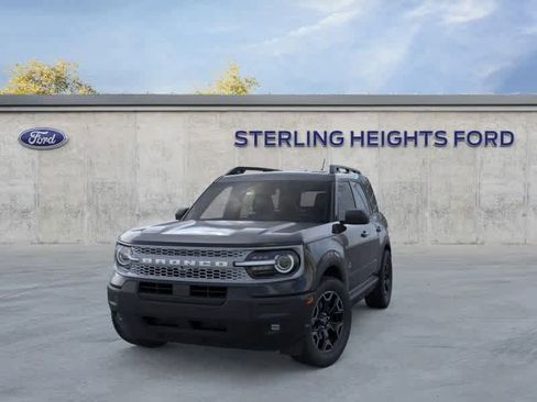 New 2025 Ford Bronco Sport Outer Banks image 2