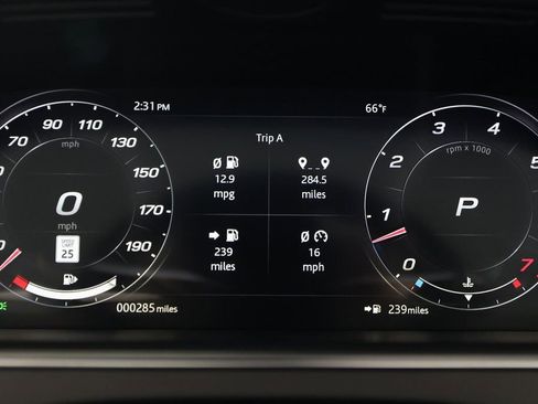 Used 2023 Jaguar F-TYPE R image 21