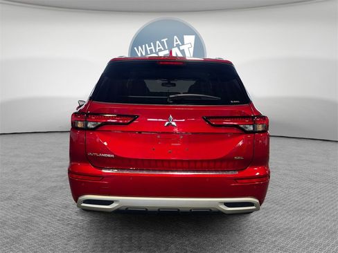 Used 2024 Mitsubishi Outlander SEL image 5