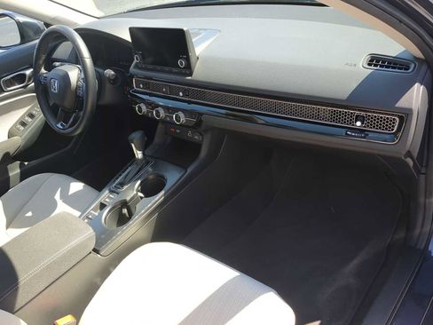 Used 2024 Honda Civic EX image 27