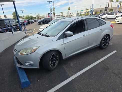 Used 2013 Ford Focus SE image 10