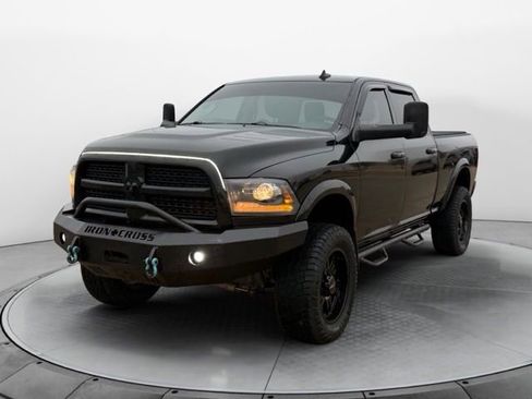 Used 2014 RAM 2500 Laramie w/ Black Appearance Group image 7