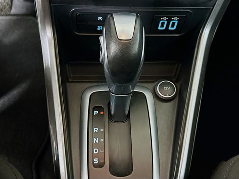 Used 2021 Ford EcoSport SE w/ SE Convenience Package image 25