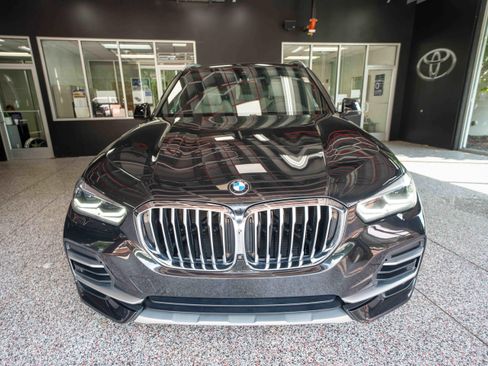 Used 2023 BMW X5 xDrive40i w/ Premium Package AWD/4WD image 6