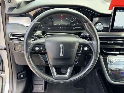 Used 2022 Lincoln Corsair AWD w/ Premium Package image 19