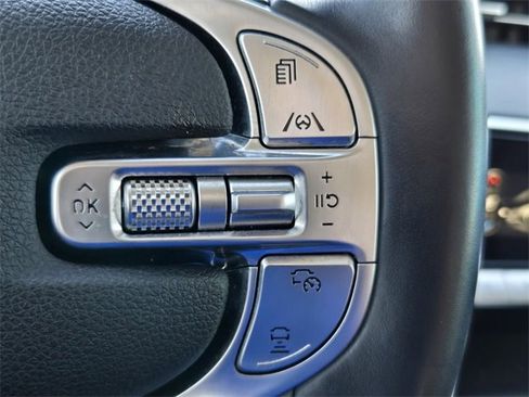 Used 2022 Genesis GV70 2.5T w/ Select Package image 25