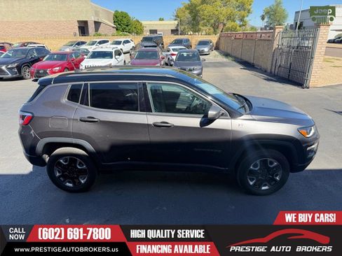 Used 2018 Jeep Compass Trailhawk w/ Leather Interior Group image 9