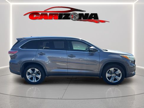 Used 2015 Toyota Highlander Limited AWD/4WD image 12
