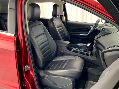 Used 2018 Ford Escape SEL AWD/4WD image 16