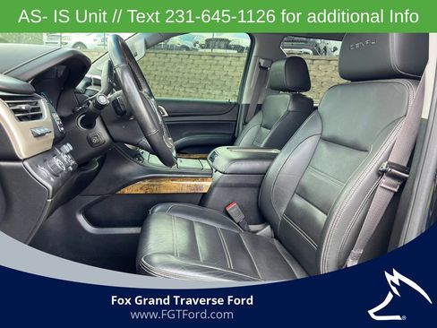 Used 2017 GMC Yukon Denali AWD/4WD image 4