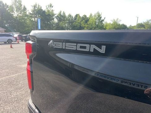 Used 2025 Chevrolet Silverado 2500 ZR2 w/ ZR2 Bison Edition image 9