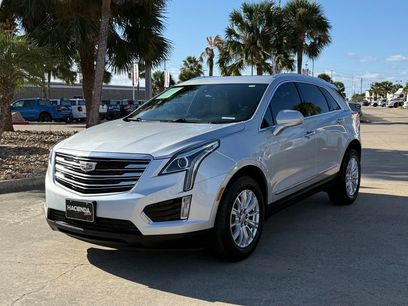 Used 2018 Cadillac XT5 FWD