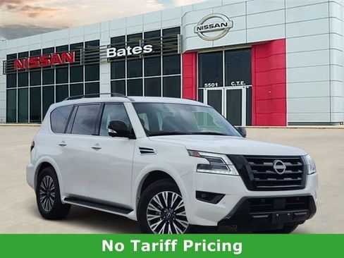 Used 2024 Nissan Armada SL w/ Midnight Edition Package RWD image 1