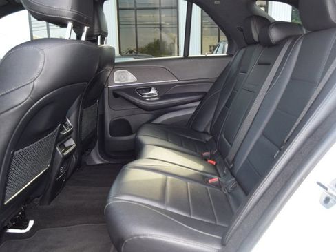 Used 2021 Mercedes-Benz GLE 350 4MATIC w/ Premium Package image 33