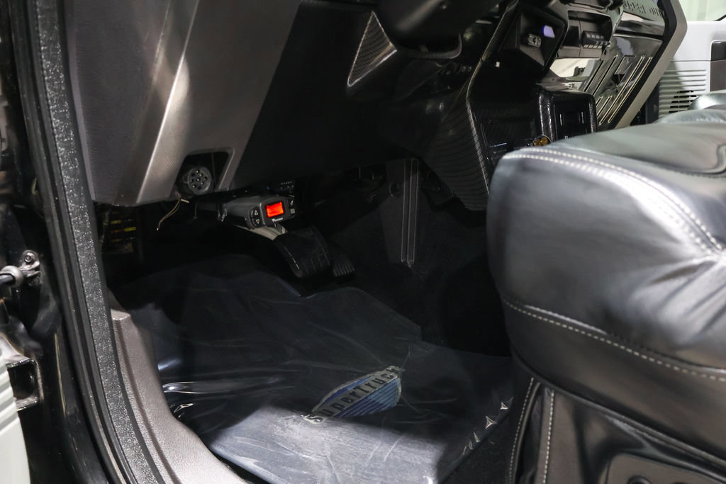 Used 2015 Ford F650 2WD Crew Cab Super Duty image 35