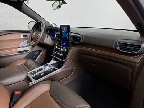 Used 2022 Ford Explorer King Ranch RWD image 41