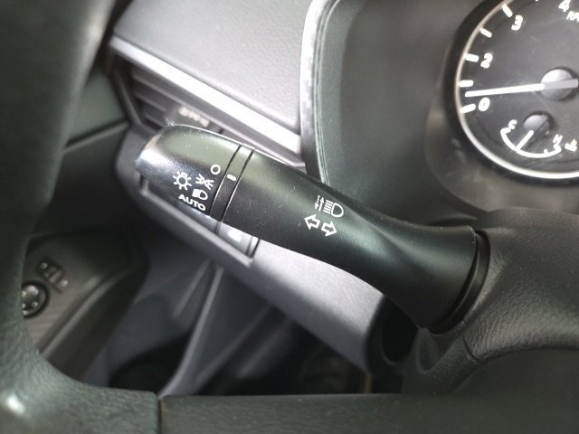 Used 2022 Nissan Altima 2.5 SV FWD image 48