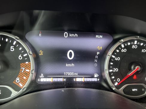 Used 2022 Jeep Renegade Altitude w/ Convenience Group image 20