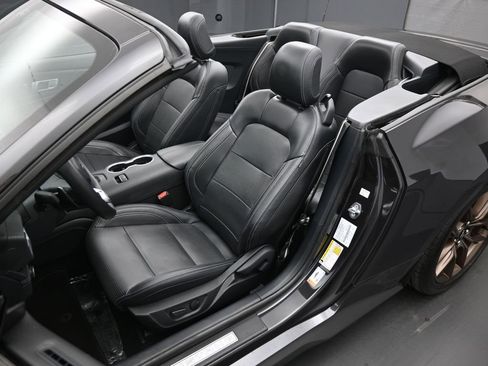 Certified 2024 Ford Mustang GT Premium image 17