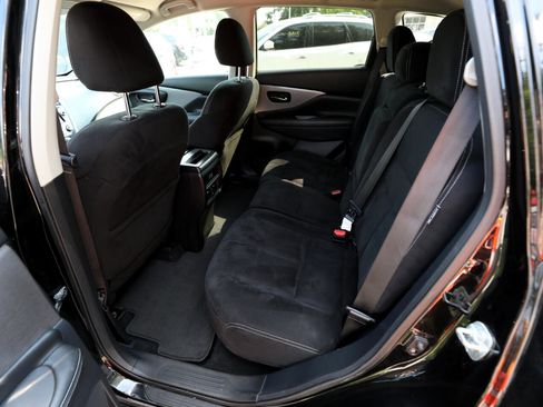 Used 2020 Nissan Murano S w/ Technology Package image 13