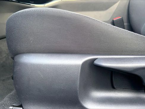 Certified 2024 Toyota Prius LE image 33