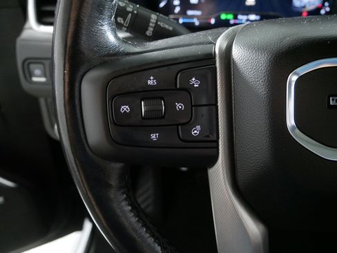 Used 2022 GMC Yukon Denali image 27