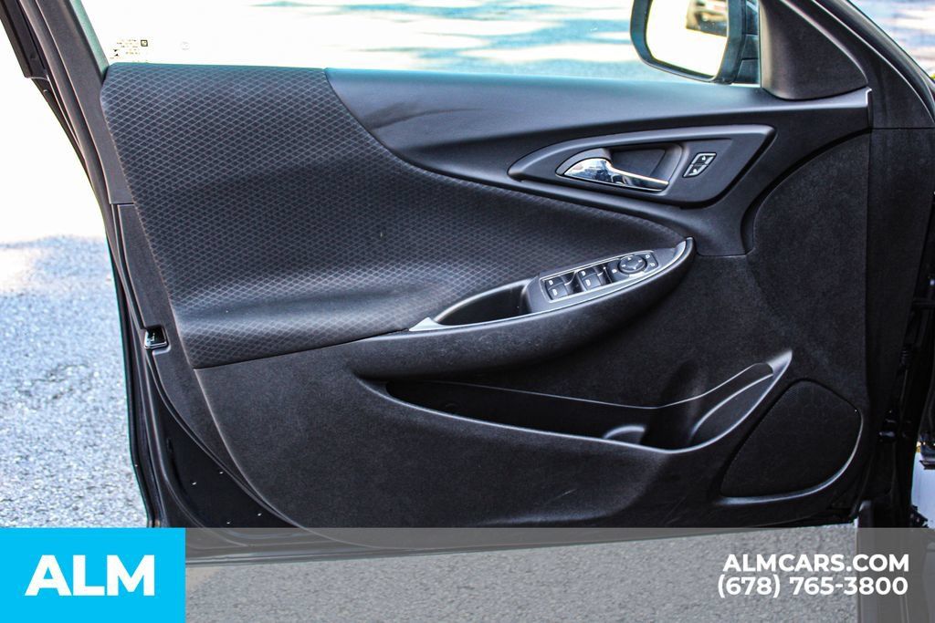 Used 2025 Chevrolet Malibu LT FWD image 36