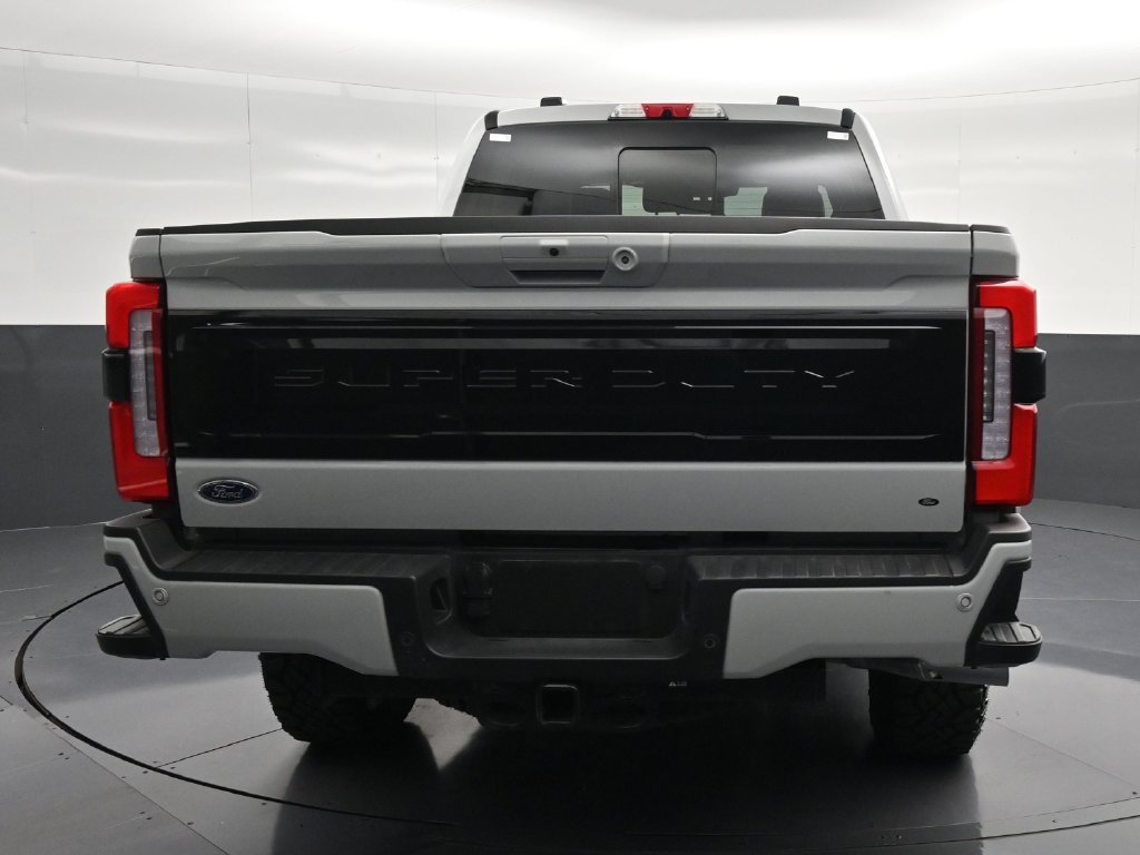 Used 2025 Ford F250 Platinum w/ Tremor Off-Road Package AWD/4WD image 2