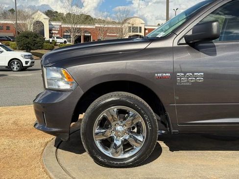 Used 2019 RAM 1500 Express w/ Express Value Package image 12