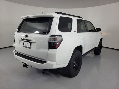 Used 2024 Toyota 4Runner SR5 Premium w/ Moonroof Package image 4