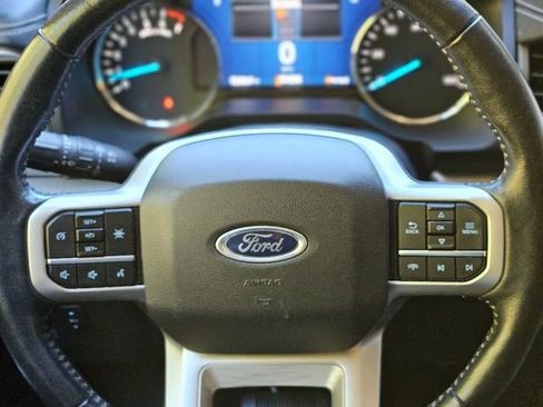 Used 2023 Ford Expedition Max XLT image 16