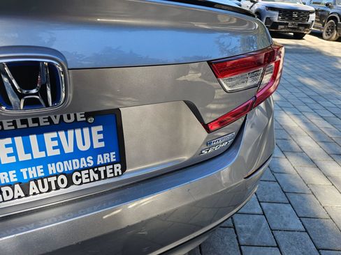 Used 2022 Honda Accord Sport image 16