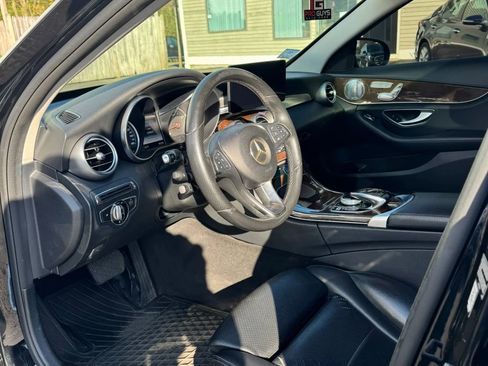 Used 2015 Mercedes-Benz C 300 4MATIC Sedan image 24