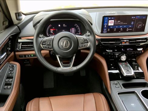 Used 2025 Acura MDX FWD w/ Technology Package image 5