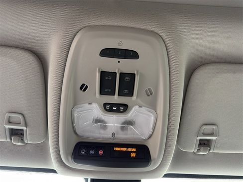 Used 2022 Buick Encore GX Essence w/ Experience Buick Package image 30