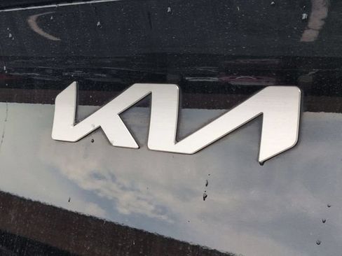 Used 2023 Kia Sportage EX FWD image 26