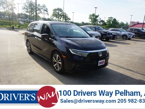 Used 2023 Honda Odyssey Touring image 1