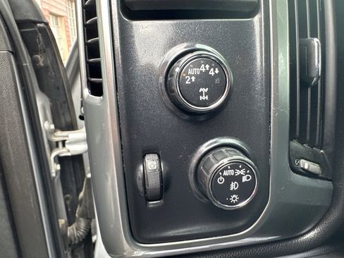 Used 2017 Chevrolet Silverado 1500 LT w/ All Star Edition image 21