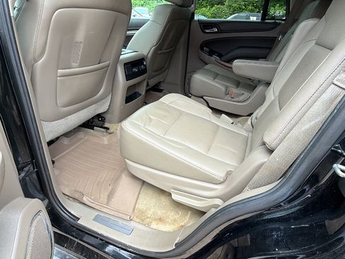 Used 2015 Chevrolet Tahoe LTZ RWD image 24