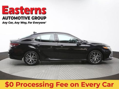 Used 2022 Toyota Camry XLE FWD image 44