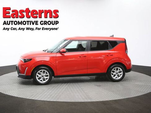 Used 2024 Kia Soul LX w/ Option Group 015 FWD image 59