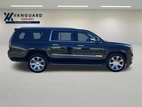 Used 2020 Cadillac Escalade ESV Luxury image 8