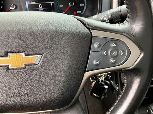 Used 2016 Chevrolet Colorado Z71 AWD/4WD image 25